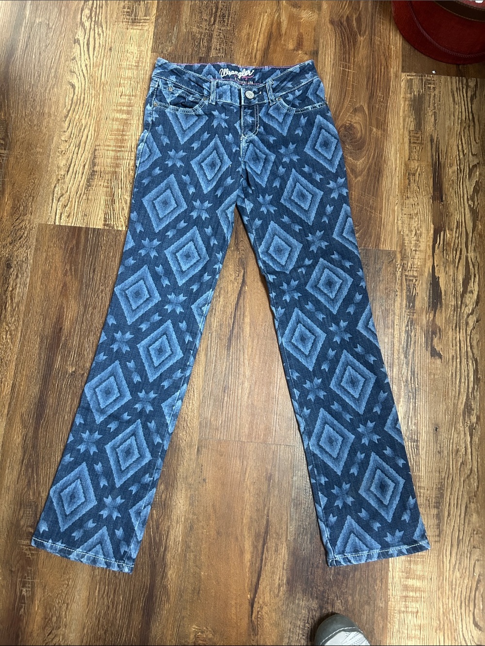 Wrangler Women’s Indigo Diamond-Pattern Straight Jeans